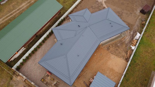 Крыша для дома BUDMAT Bella Sara Антрацитовый D-MATT 7016 - фото 0